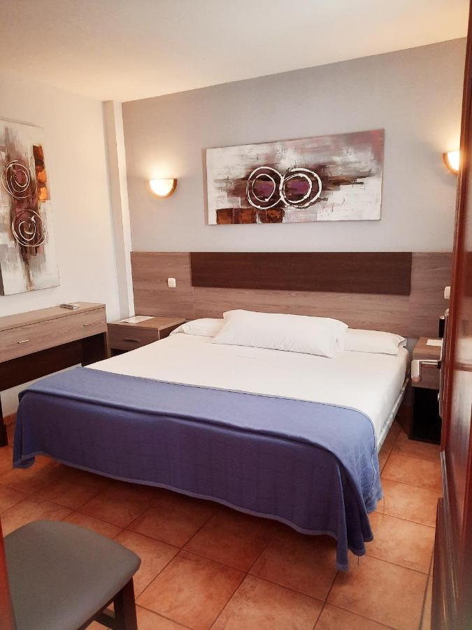 Hostal La Colonia Marbella Zewnętrze zdjęcie