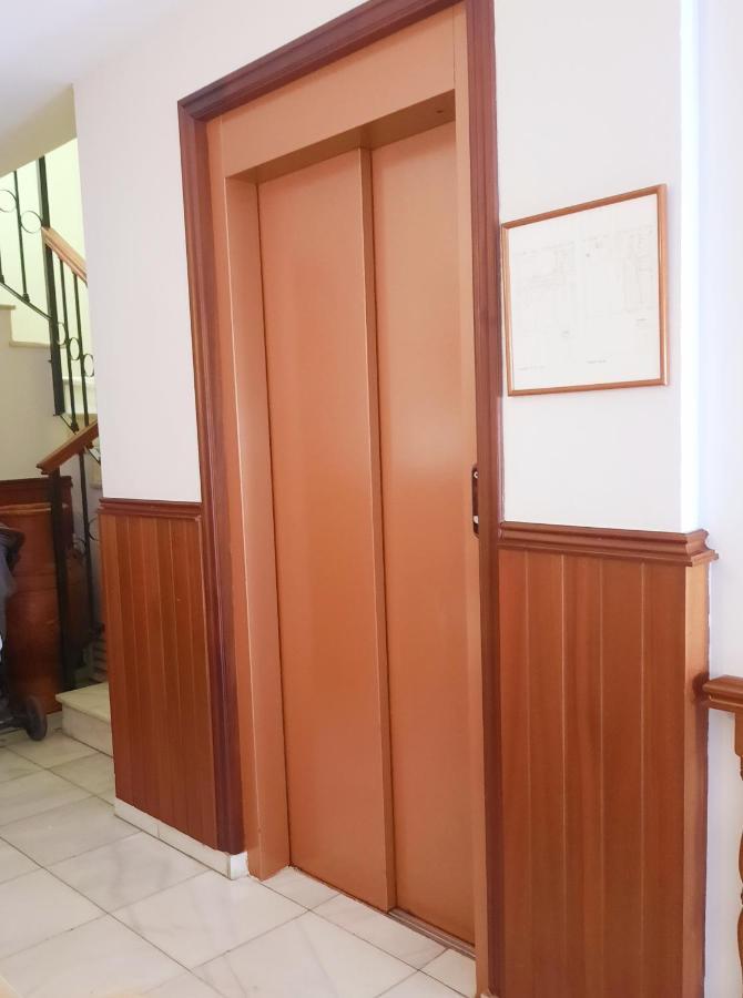 Hostal La Colonia Marbella Zewnętrze zdjęcie